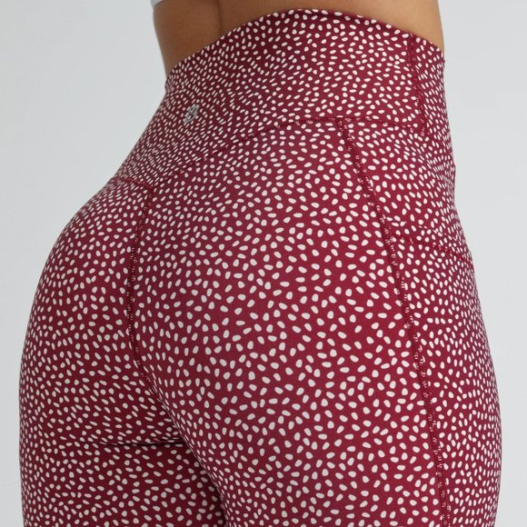 Buffbunny Collection - Rosa Pocket Legging - Dark Vineyard Red Bossy Print - Picture 5 of 7